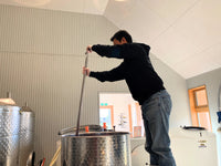 【赤】REGALO 2023 メルロ（750ml）甘やかな香りを感じる柔らかな雰囲気 記念日や大切な方への贈り物に人気